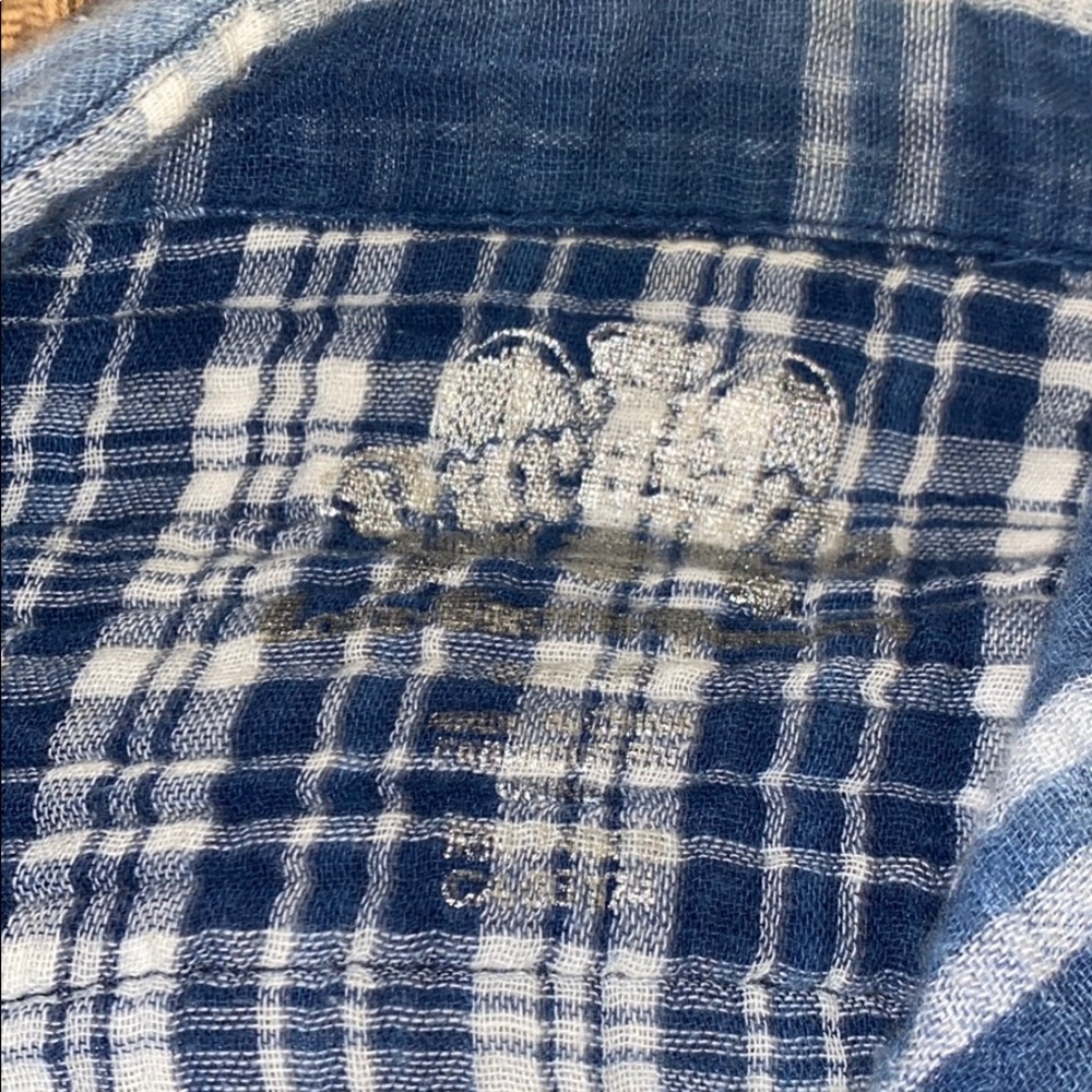 Men’s dress shirt